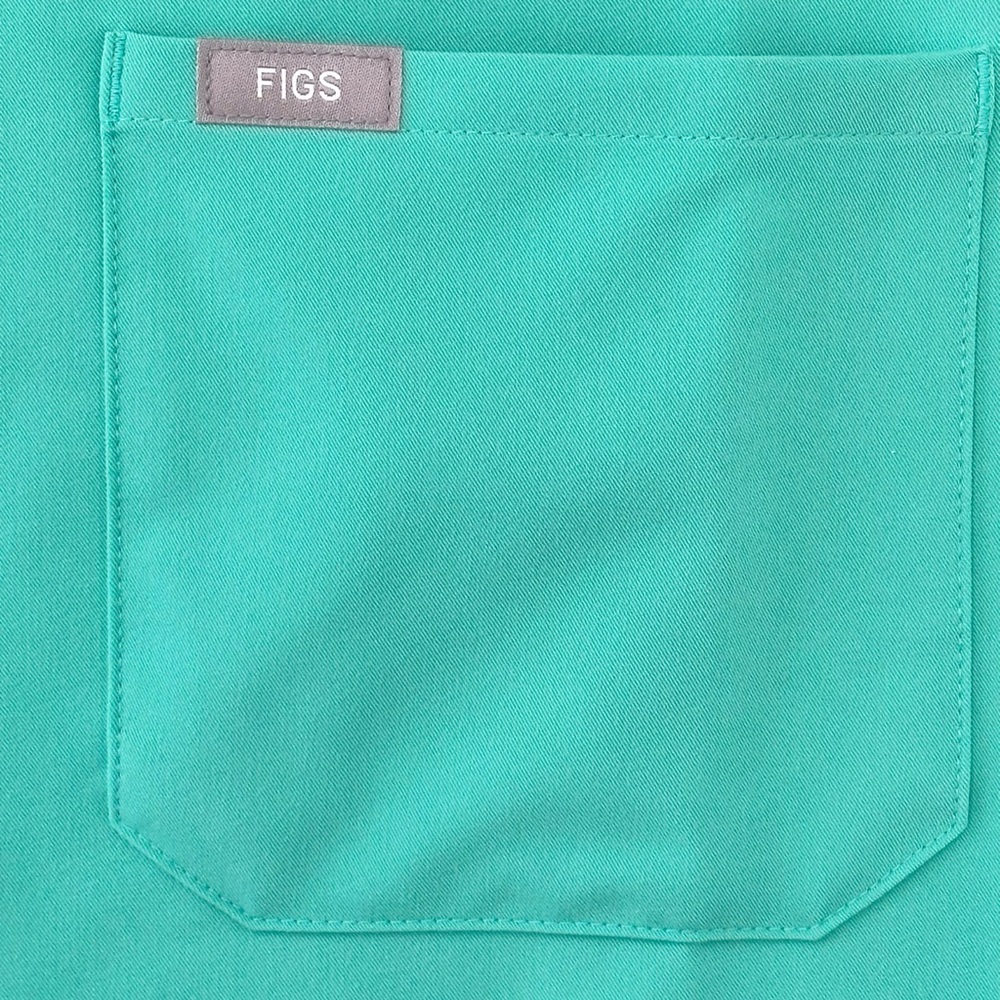 Figs Surgical Green Short Sleeve V-Neck Scrub Top - Picture 4 of 9